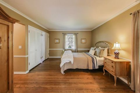 Tiny photo for 821 Woodbine Lane, Northbrook, IL 60062 (MLS # 12463049)