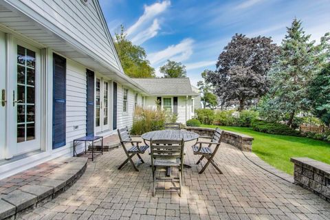 Tiny photo for 821 Woodbine Lane, Northbrook, IL 60062 (MLS # 12463049)