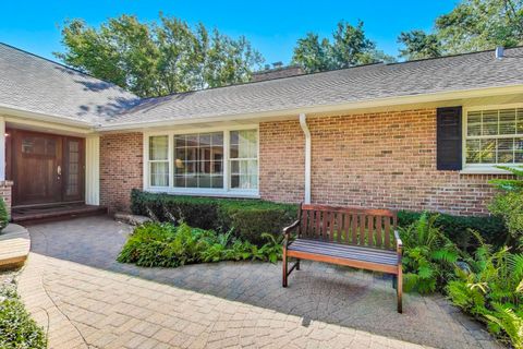 Tiny photo for 821 Woodbine Lane, Northbrook, IL 60062 (MLS # 12463049)