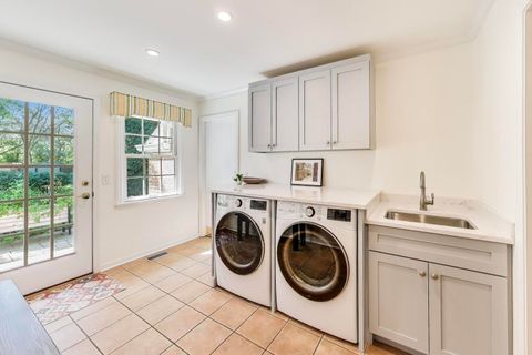 Tiny photo for 821 Woodbine Lane, Northbrook, IL 60062 (MLS # 12463049)
