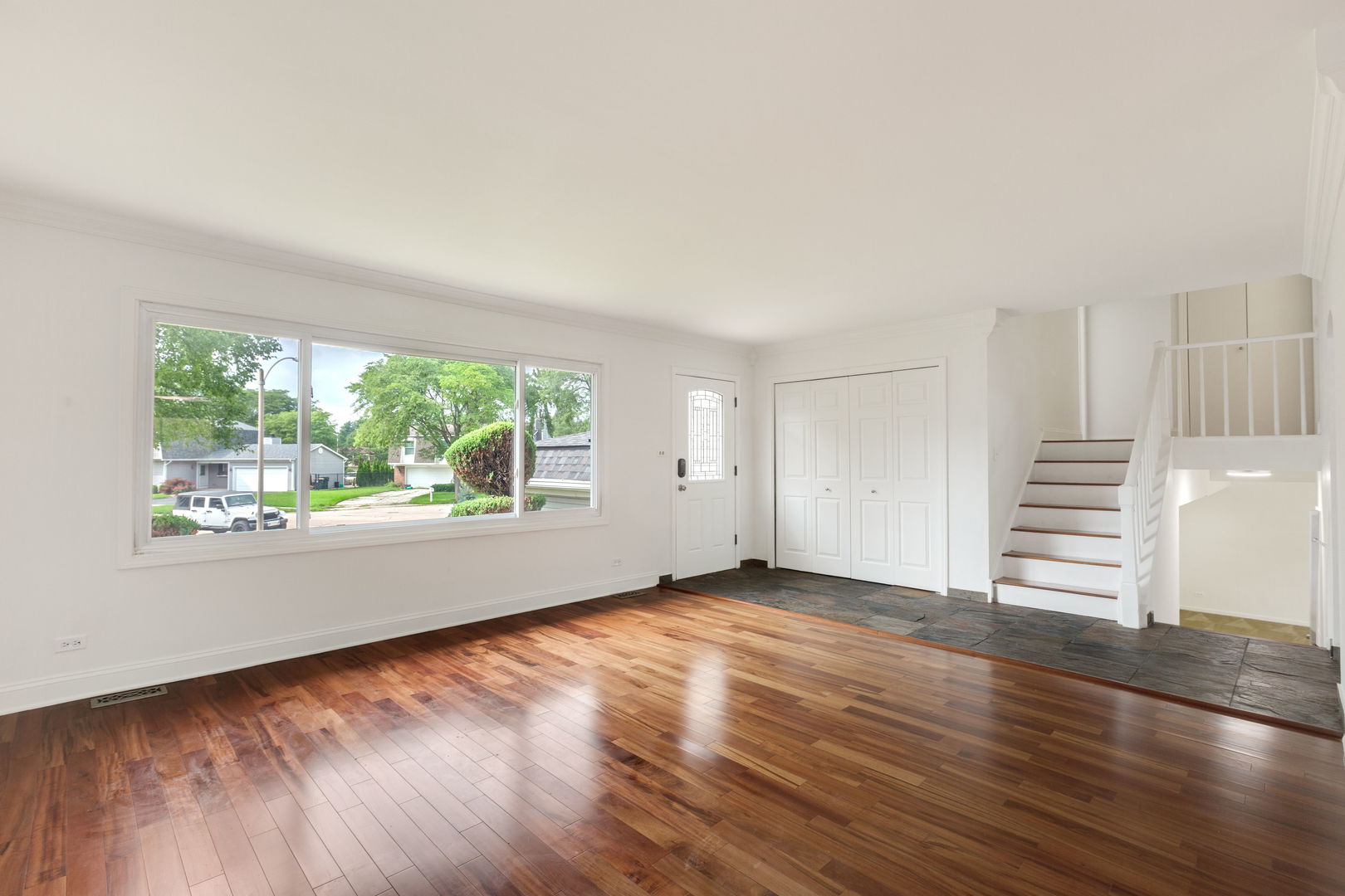 4425 Thornbark Court