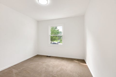 Tiny photo for 4425 Thornbark Court, Hoffman Estates, IL 60192 (MLS # 12735628)