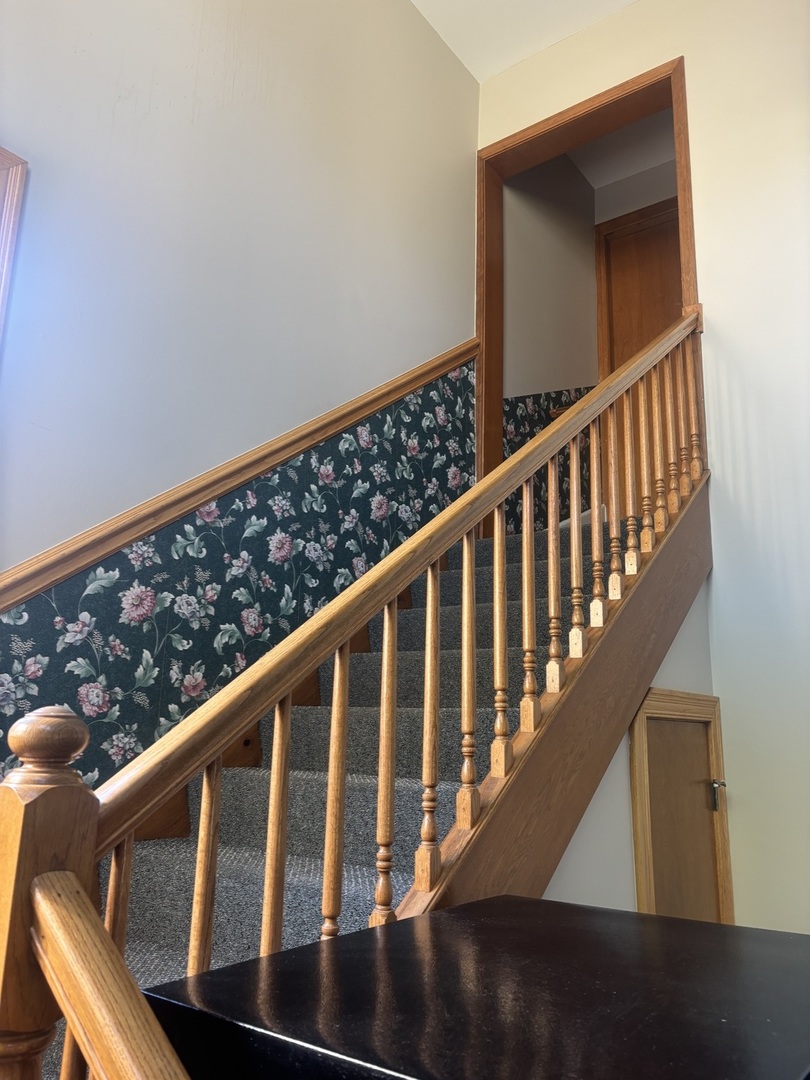 21 Lakeview Place 2