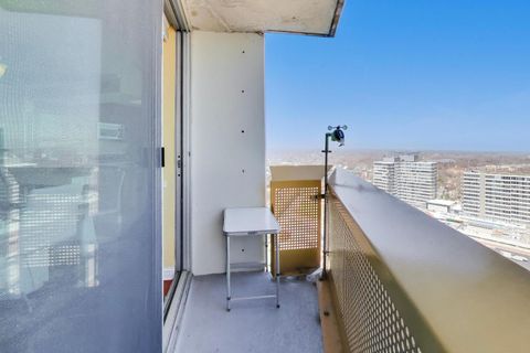 Tiny photo for 1720 Maple Avenue #2420, Evanston, IL 60201 (MLS # 12621467)