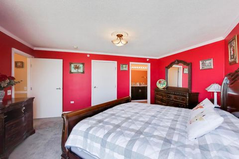 Tiny photo for 1720 Maple Avenue #2420, Evanston, IL 60201 (MLS # 12621467)