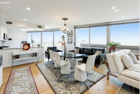 Tiny photo for 1720 Maple Avenue #2420, Evanston, IL 60201 (MLS # 12621467)