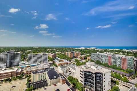 Tiny photo for 1720 Maple Avenue #2420, Evanston, IL 60201 (MLS # 12621467)