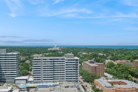 Tiny photo for 1720 Maple Avenue #2420, Evanston, IL 60201 (MLS # 12621467)