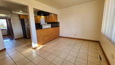 Tiny photo for 11545 S Loomis Street, Chicago, IL 60643 (MLS # 12584099)