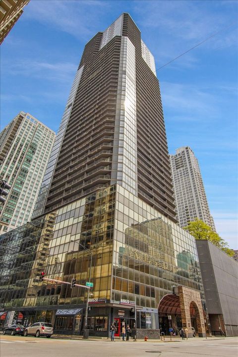 Photo of 10 E Ontario Street #905, Chicago, IL 60611 (MLS # 12644481)