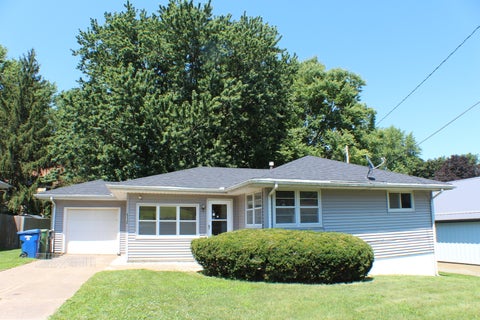 Photo of 512 18th Avenue, Clinton, IA 52732 (MLS # 12792887)