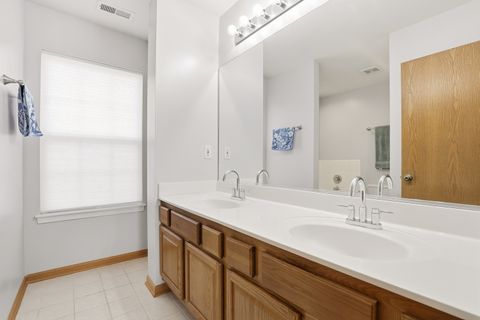 Tiny photo for 1843 S Wentworth Circle, Romeoville, IL 60446 (MLS # 12504546)