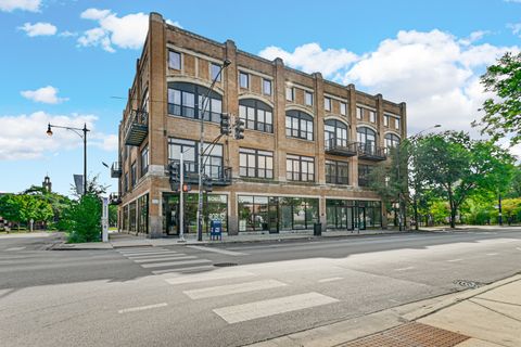 Photo of 6300 S Woodlawn Street #305, Chicago, IL 60637 (MLS # 12481904)