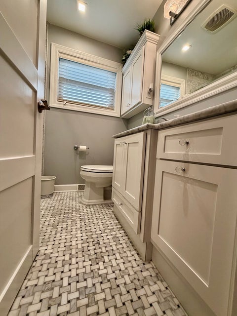 Tiny photo for 6056 W 60th Street, Chicago, IL 60638 (MLS # 12737965)