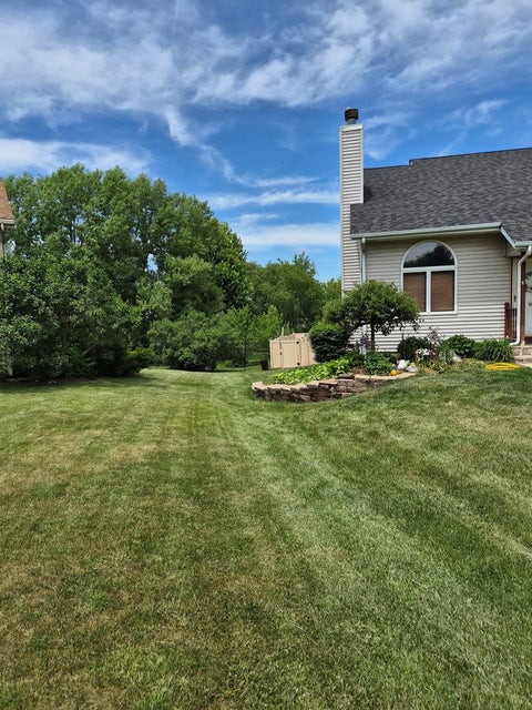 Tiny photo for 110 FALCON Way, Poplar Grove, IL 61065 (MLS # 12660649)