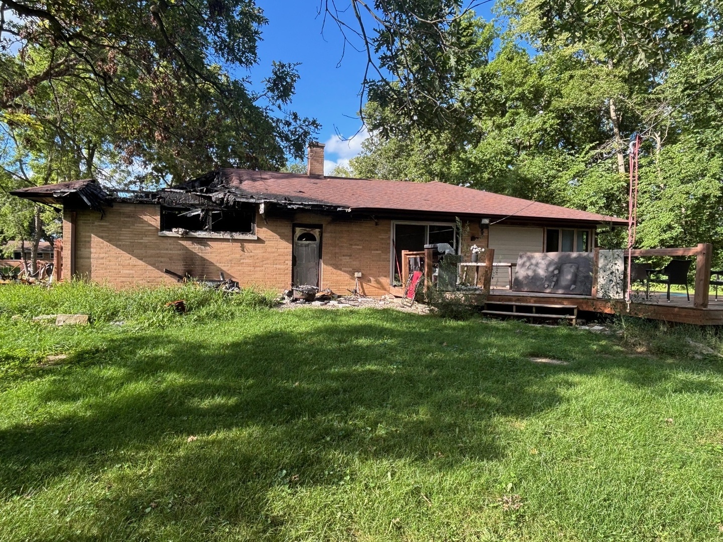 219 James Road