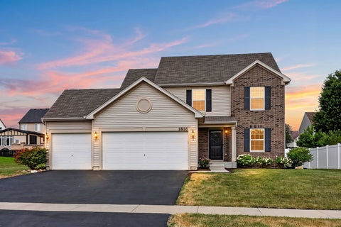 Photo of 1816 Oxford Way, Joliet, IL 60431 (MLS # 12744621)
