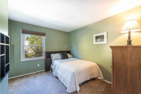 Tiny photo for 1533 Banbury Avenue, St. Charles, IL 60174 (MLS # 12504037)