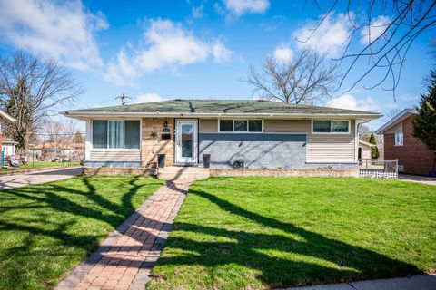 340 E Drake Avenue, Addison, IL 60101 - #: 12611727