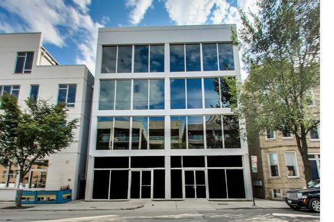 2207 W Chicago Avenue 3E Chicago IL 60622