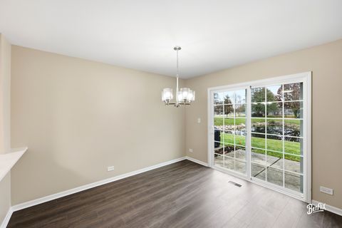 Tiny photo for 728 Old Checker Road, Buffalo Grove, IL 60089 (MLS # 12522155)