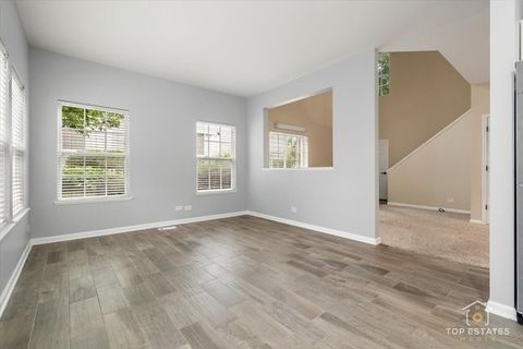 Tiny photo for 452 Jamestown Court, Aurora, IL 60502 (MLS # 12482554)