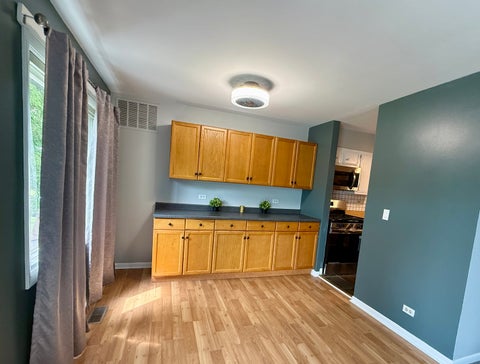 Tiny photo for 6818 ROBERTS Drive #7, Woodridge, IL 60517 (MLS # 12770246)