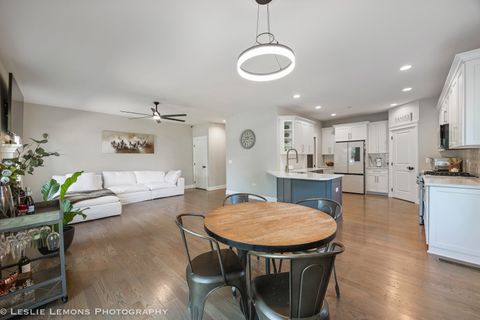 Tiny photo for 621 Bourbon Court, Naperville, IL 60565 (MLS # 12508408)