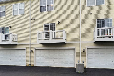 Tiny photo for 304 Holiday Lane, Hainesville, IL 60073 (MLS # 12716633)