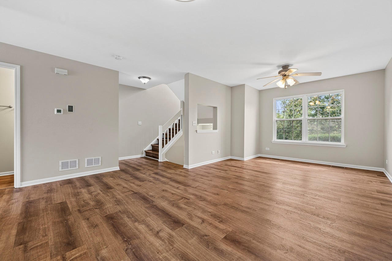 304 Holiday Lane
