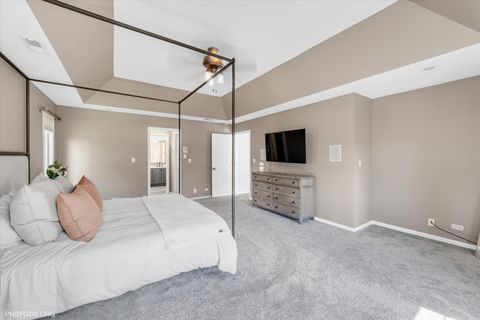 Tiny photo for 477 Mallard Court, Bloomingdale, IL 60108 (MLS # 12457277)