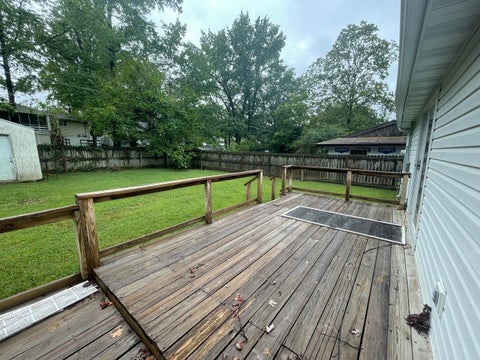 Tiny photo for 1007 W Laurel Street, Carbondale, IL 62902 (MLS # 12755185)
