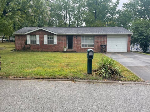 Photo of 1007 W Laurel Street, Carbondale, IL 62902 (MLS # 12755185)