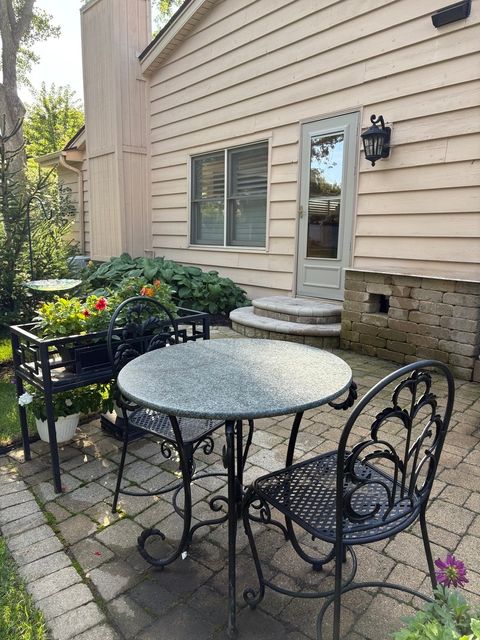 Tiny photo for 345 Cottonwood Lane, Naperville, IL 60540 (MLS # 12448184)