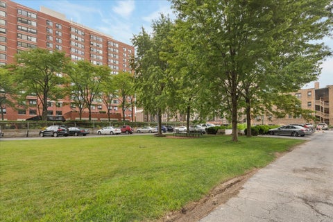 Tiny photo for 5530 S South Shore Drive #3B, Chicago, IL 60637 (MLS # 12713257)