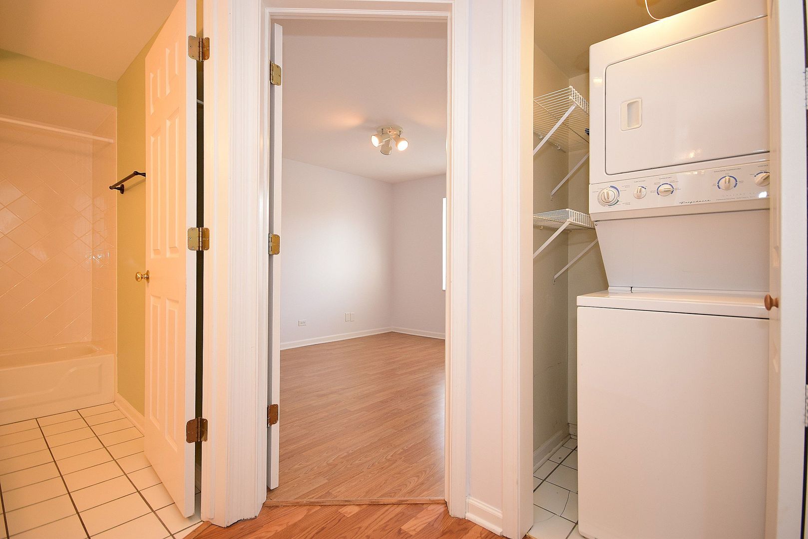 5351 N East River Road 203