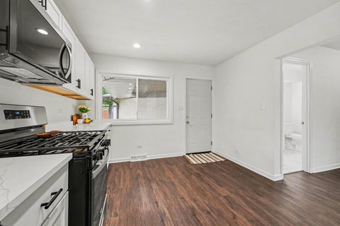 Tiny photo for 18289 Burnham Avenue, Lansing, IL 60438 (MLS # 12644198)