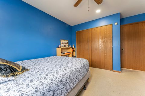 Tiny photo for 1031 W Shedron Way, Lombard, IL 60148 (MLS # 12544526)