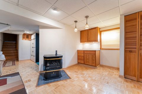 Tiny photo for 1031 W Shedron Way, Lombard, IL 60148 (MLS # 12544526)