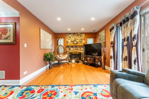 Tiny photo for 1031 W Shedron Way, Lombard, IL 60148 (MLS # 12544526)