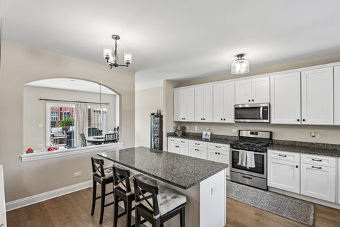 Tiny photo for 19726 Sunset Court, Tinley Park, IL 60487 (MLS # 12737223)