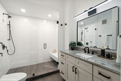 Tiny photo for 11 N Green Street #2D, Chicago, IL 60607 (MLS # 12500469)