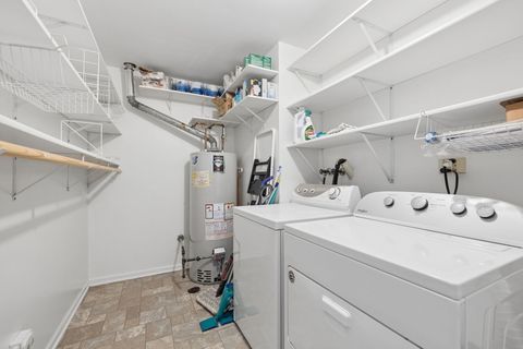 Tiny photo for 5851 Doe Circle #5851, Westmont, IL 60559 (MLS # 12614222)