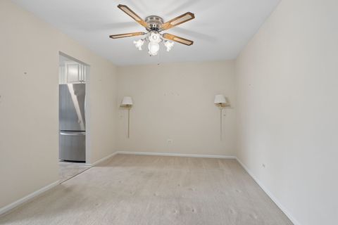 Tiny photo for 5851 Doe Circle #5851, Westmont, IL 60559 (MLS # 12614222)