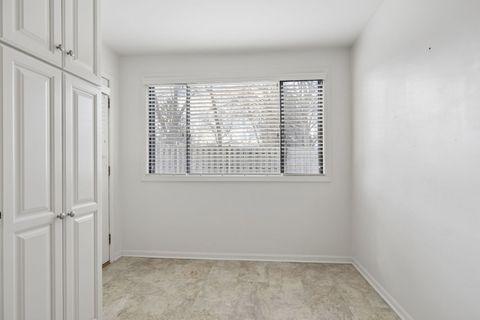 Tiny photo for 5851 Doe Circle #5851, Westmont, IL 60559 (MLS # 12614222)