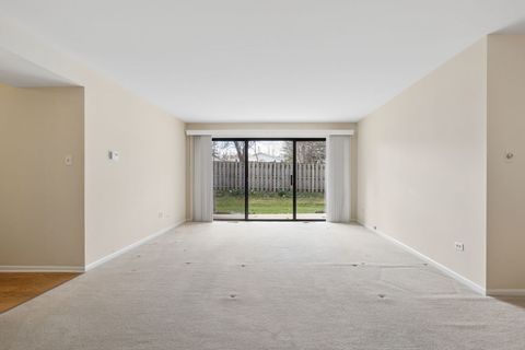 Tiny photo for 5851 Doe Circle #5851, Westmont, IL 60559 (MLS # 12614222)