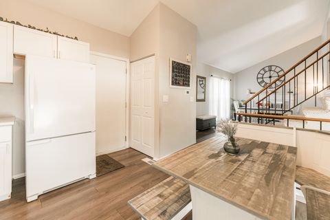 Tiny photo for 947 Aspen Drive, Lombard, IL 60148 (MLS # 12478600)