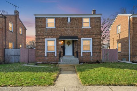 3709 W 85th Street Chicago IL 60652