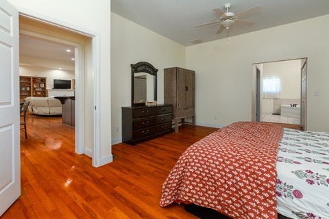 Tiny photo for 605 Deer Trail, Carbondale, IL 62901 (MLS # 12697794)