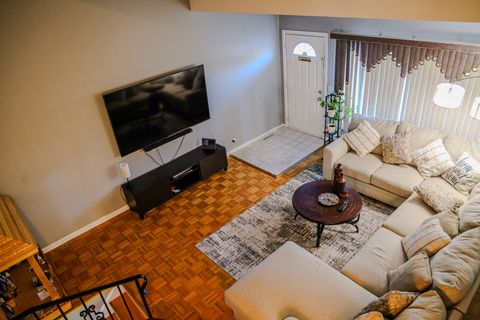 Tiny photo for 8904 ROBIN Drive #0, Des Plaines, IL 60016 (MLS # 12515960)